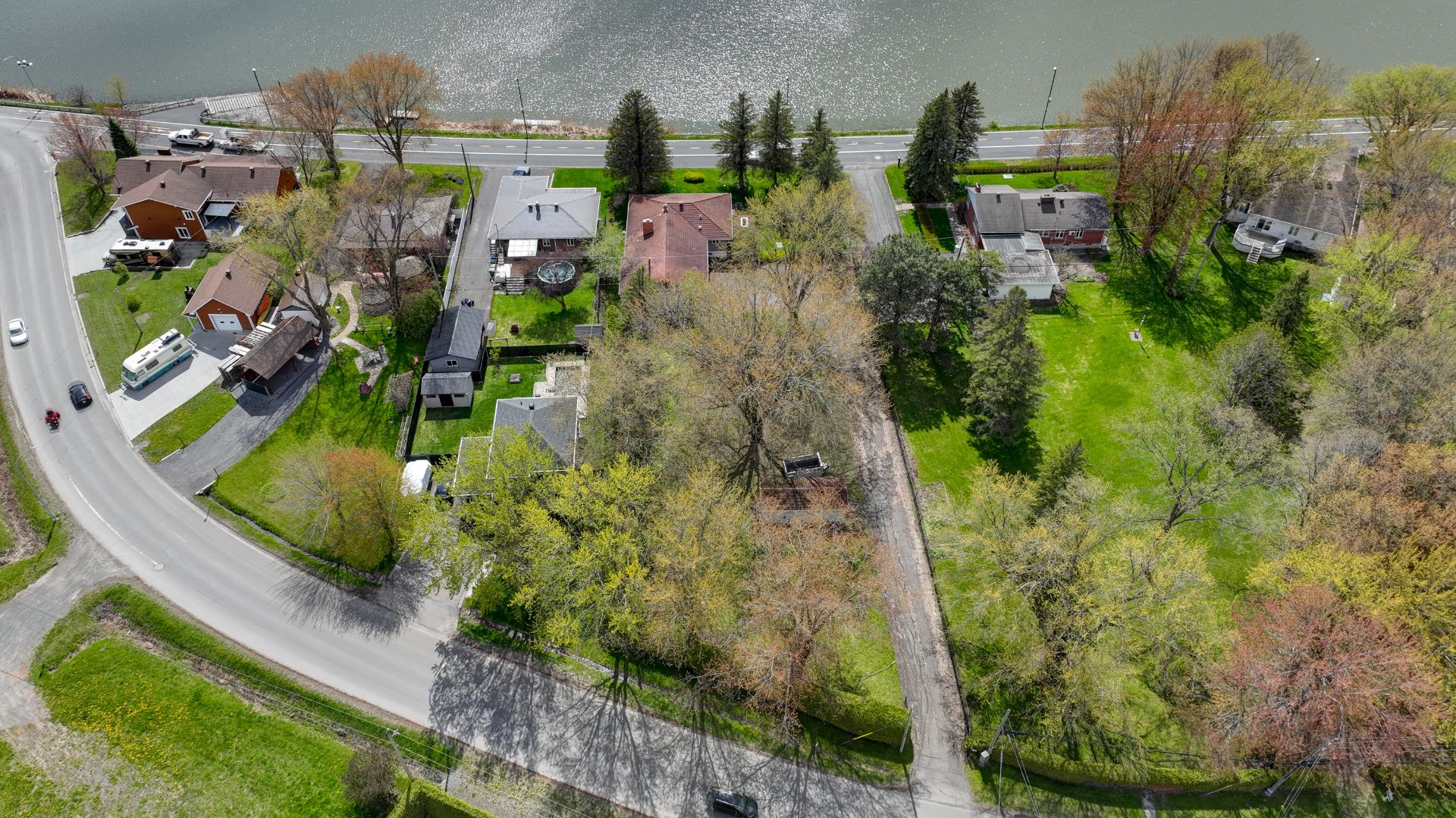 84, Rue Ste-Thérèse