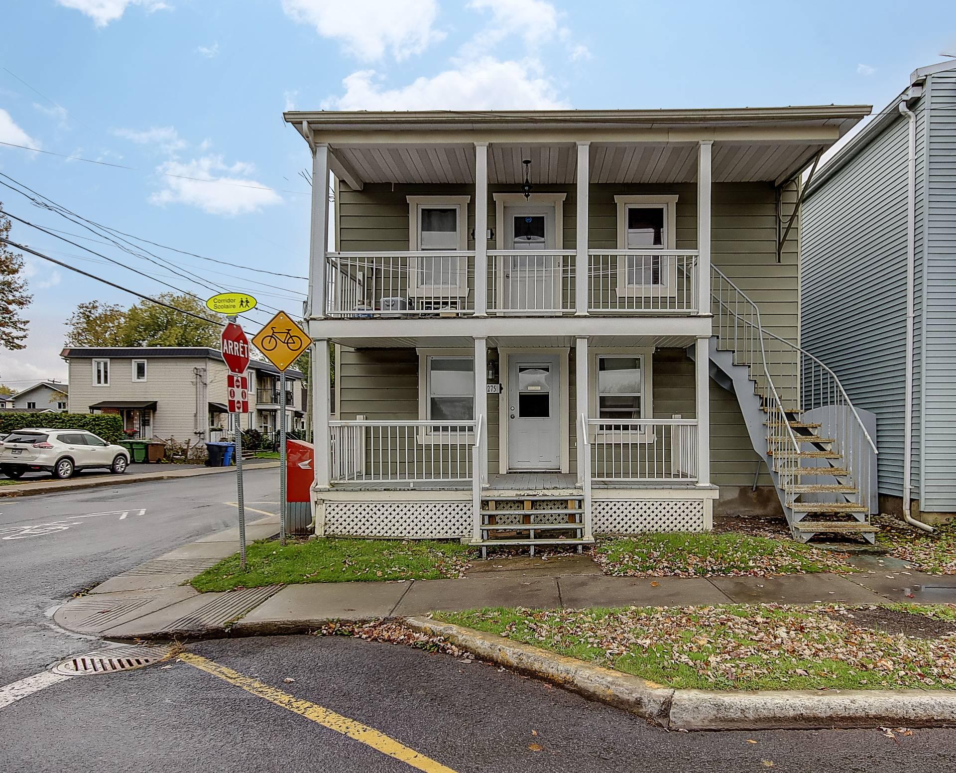 475-477, Rue Riendeau