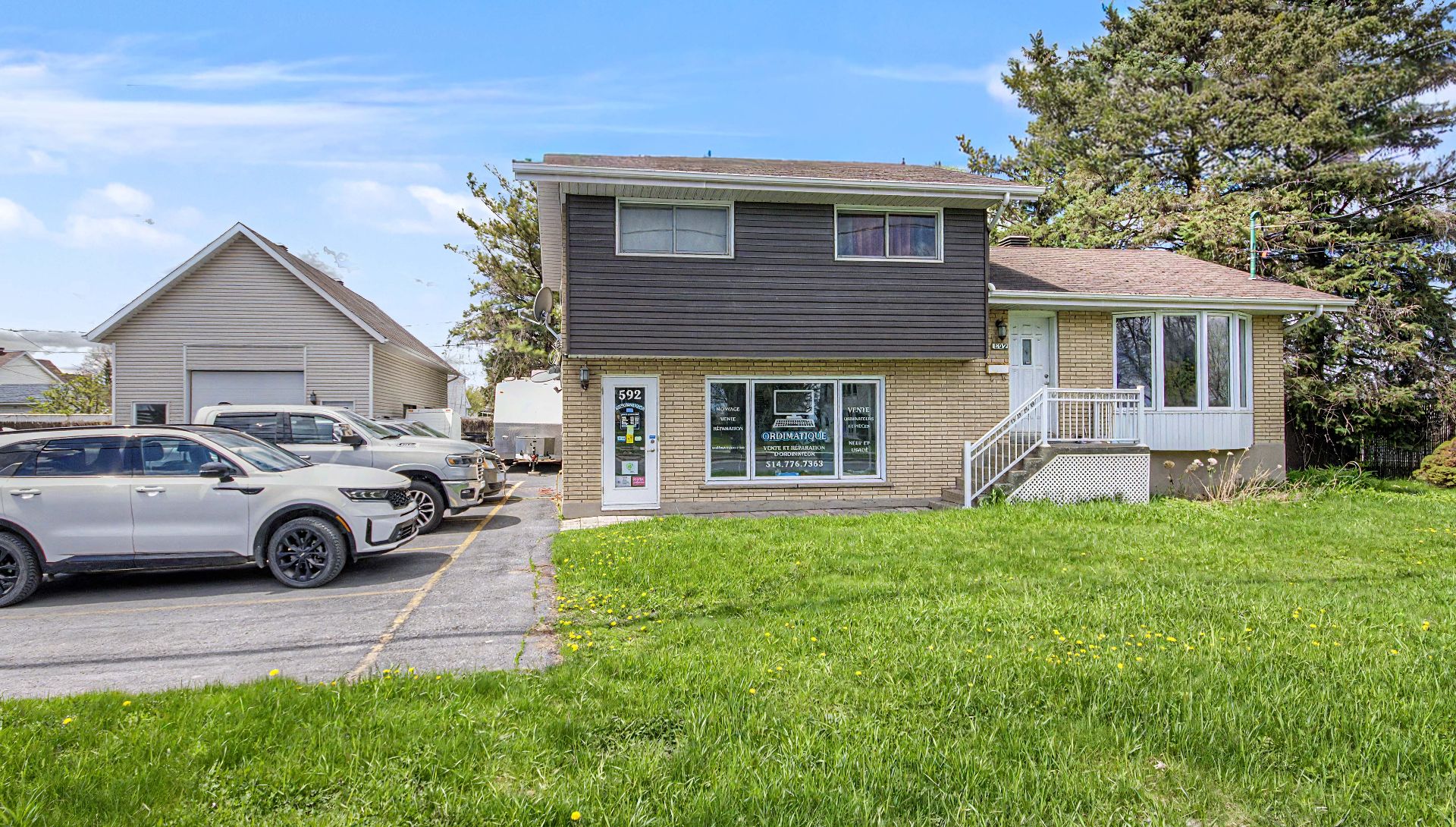 592, Ch. du Grand-Bernier N.